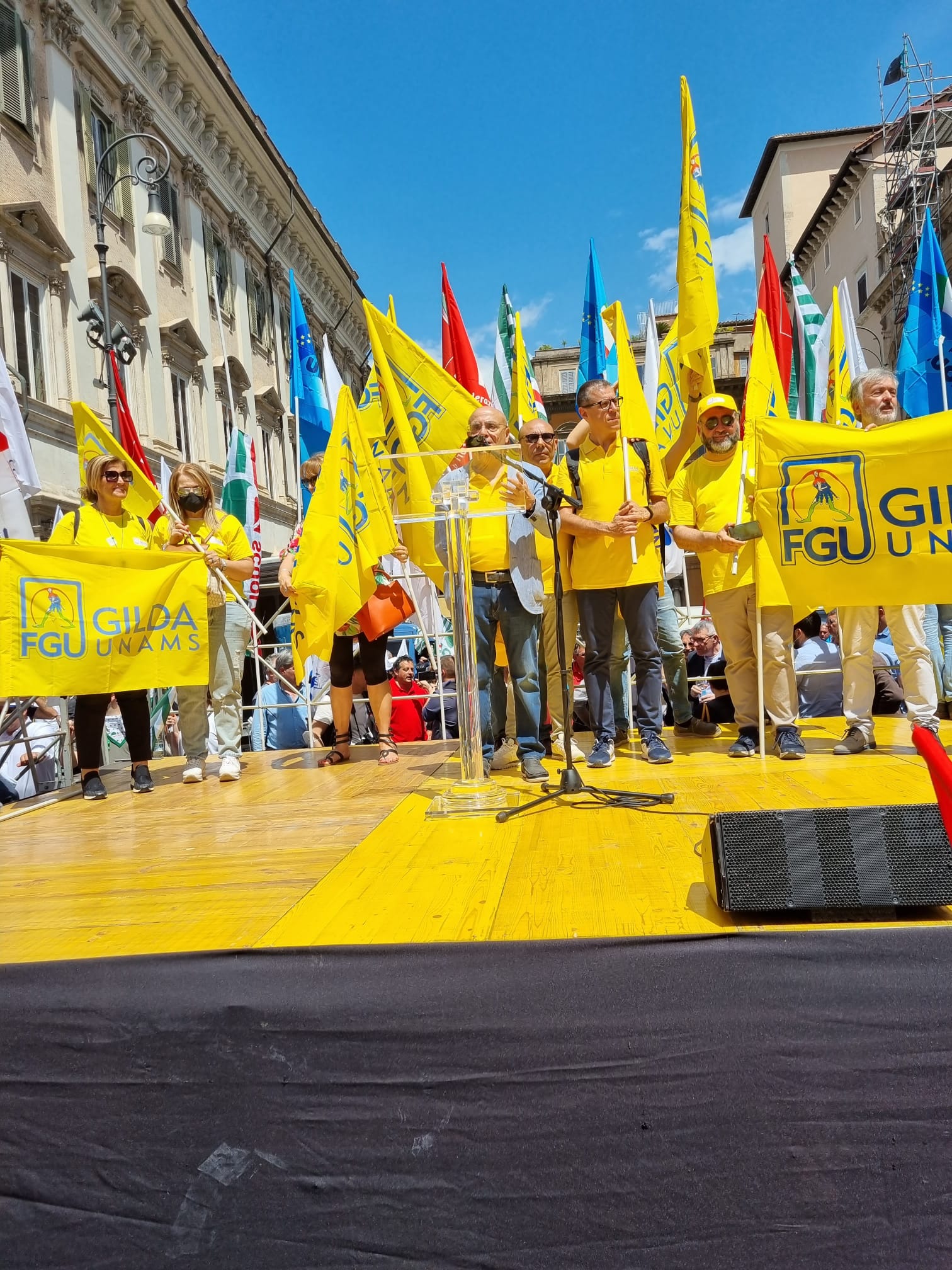 Sciopero scuola, Di Meglio: “Vogliamo aumenti decorosi, no alla formazione di Stato”